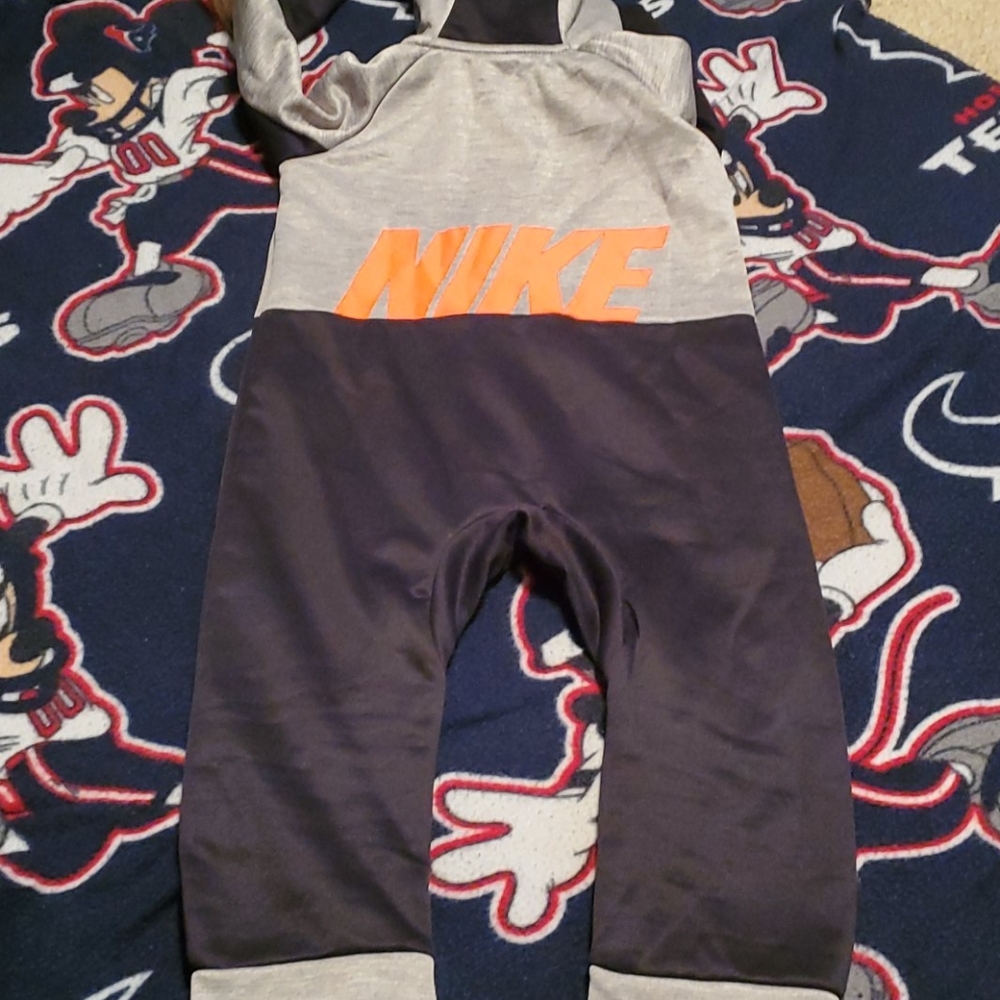 Jumpsuit - Picture 2 of 2
